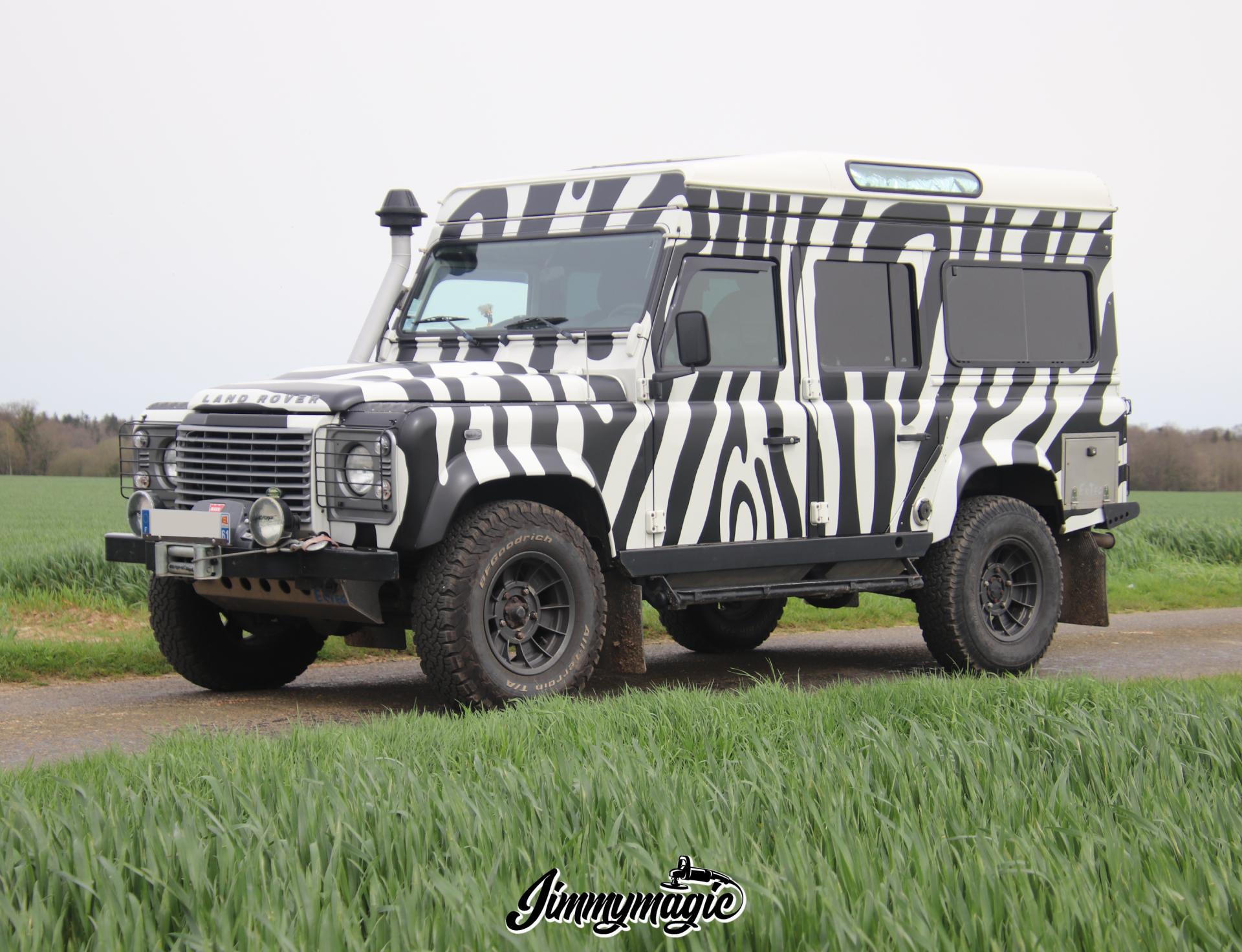 Defender 11